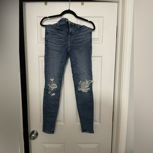 American eagle ripped jeans